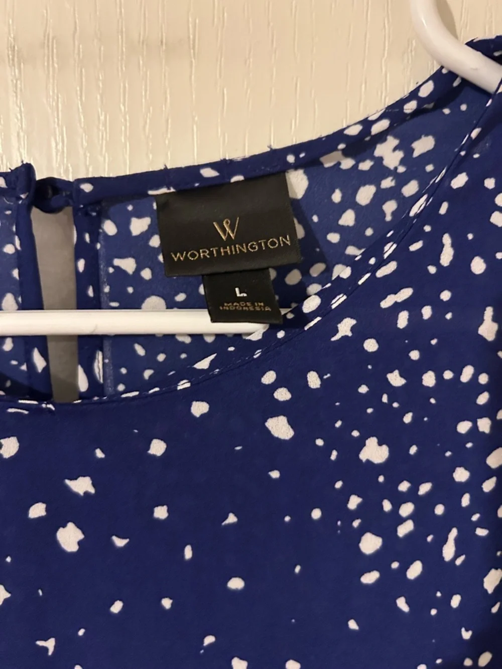 Worthington Blue Speckled Flutter Sleeve Blouse Size Large Lightweight Flowy Top - Picture 5 of 8